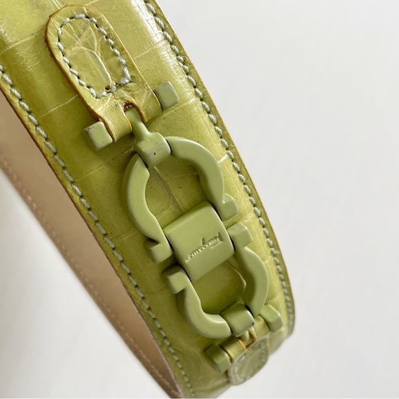 Salvatore Ferragamo lime green croc embossed leather tonal Gancini belt - Picture 5 of 11